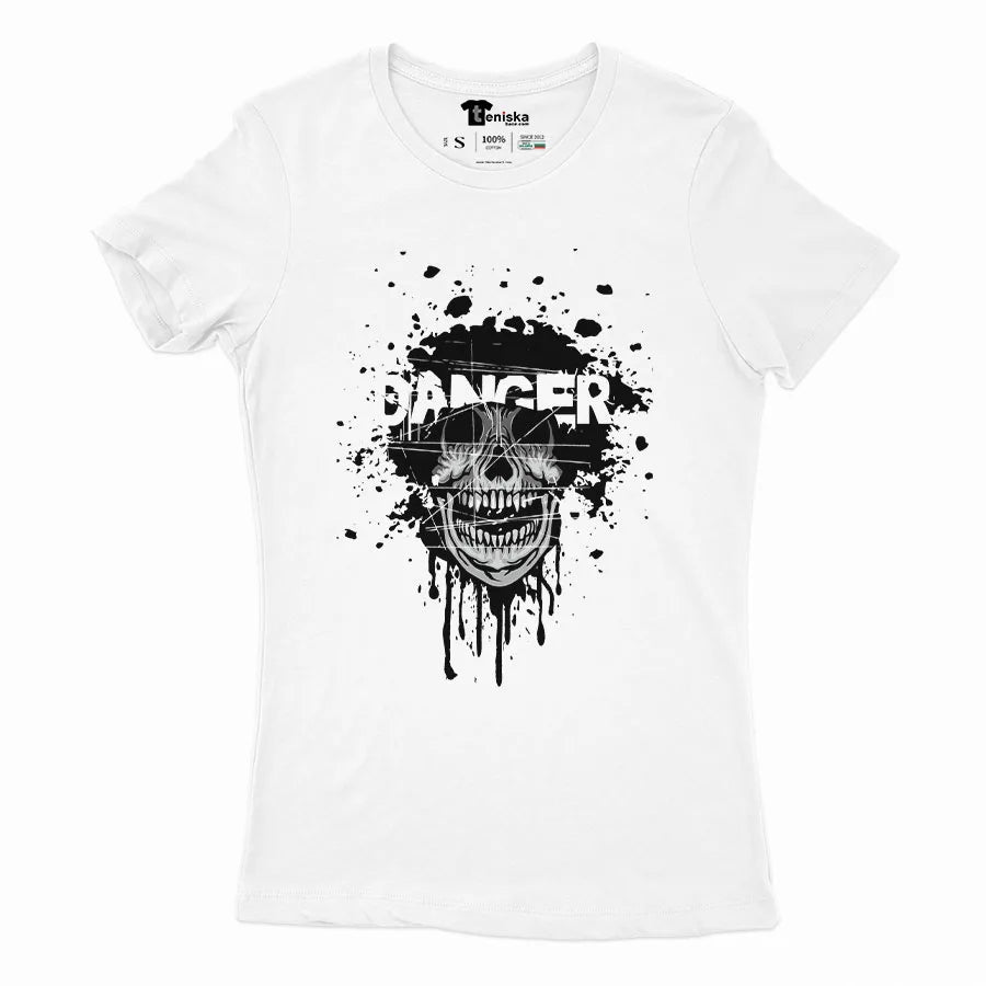 Danger skull_Girl-mockup-WHITE