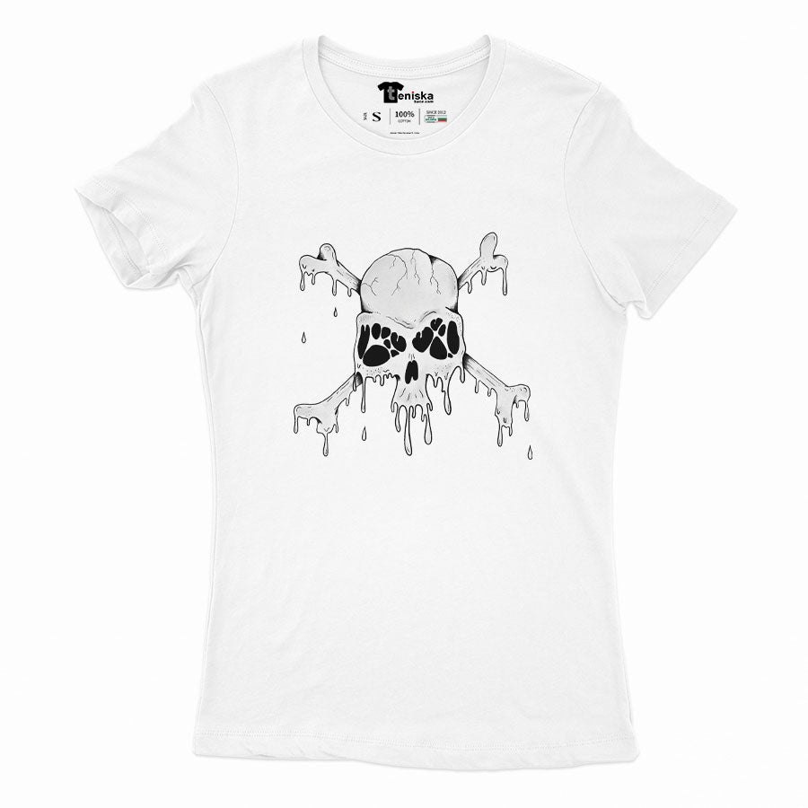 Melting skull_Girl-mockup-WHITE