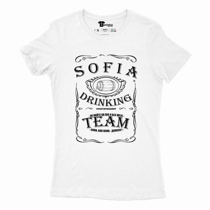 SOFIA DRINKING TEAM_Girl-mockup-WHITE